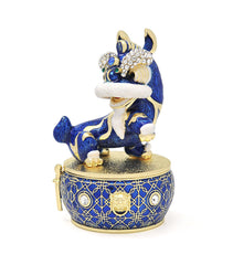 Three Lions on Drums